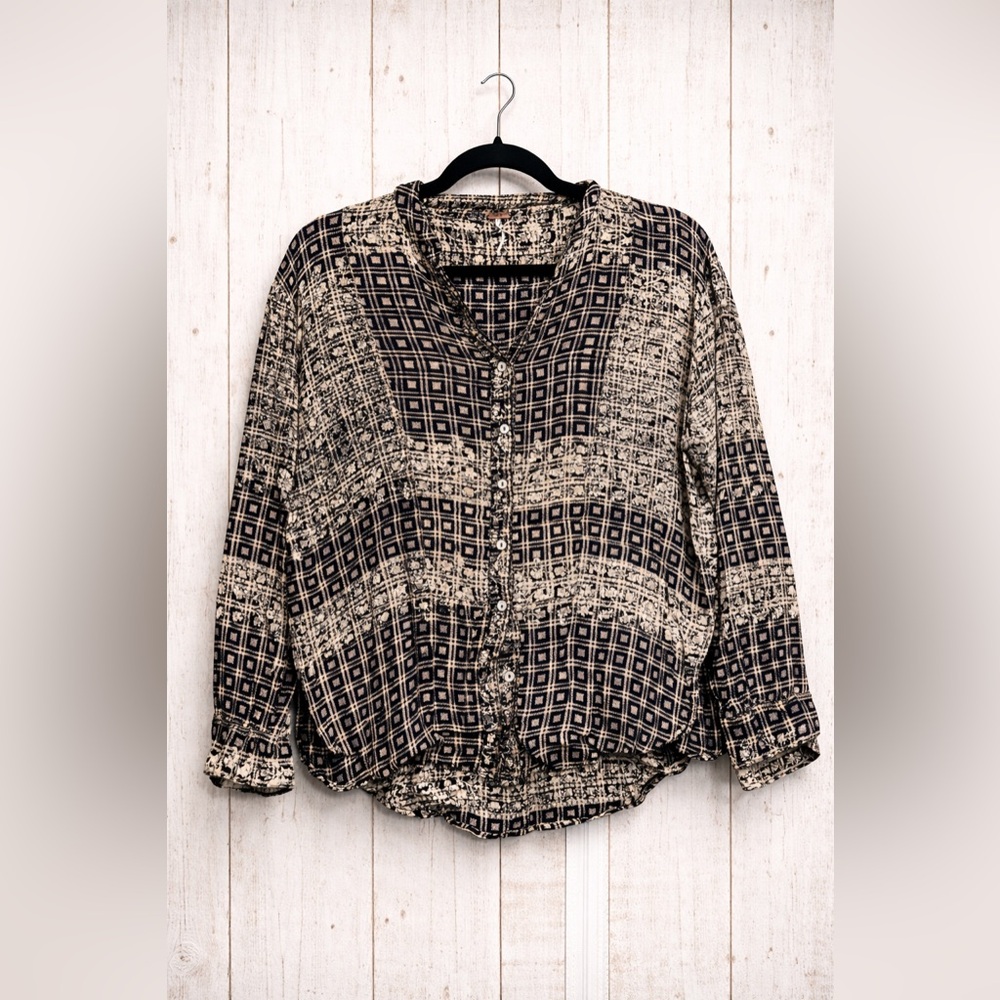 Free People Women's Black and Cream Checkered Top
